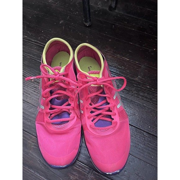 Asics Pink and Purple Athletic Shoes 9 - Picture 1 of 7